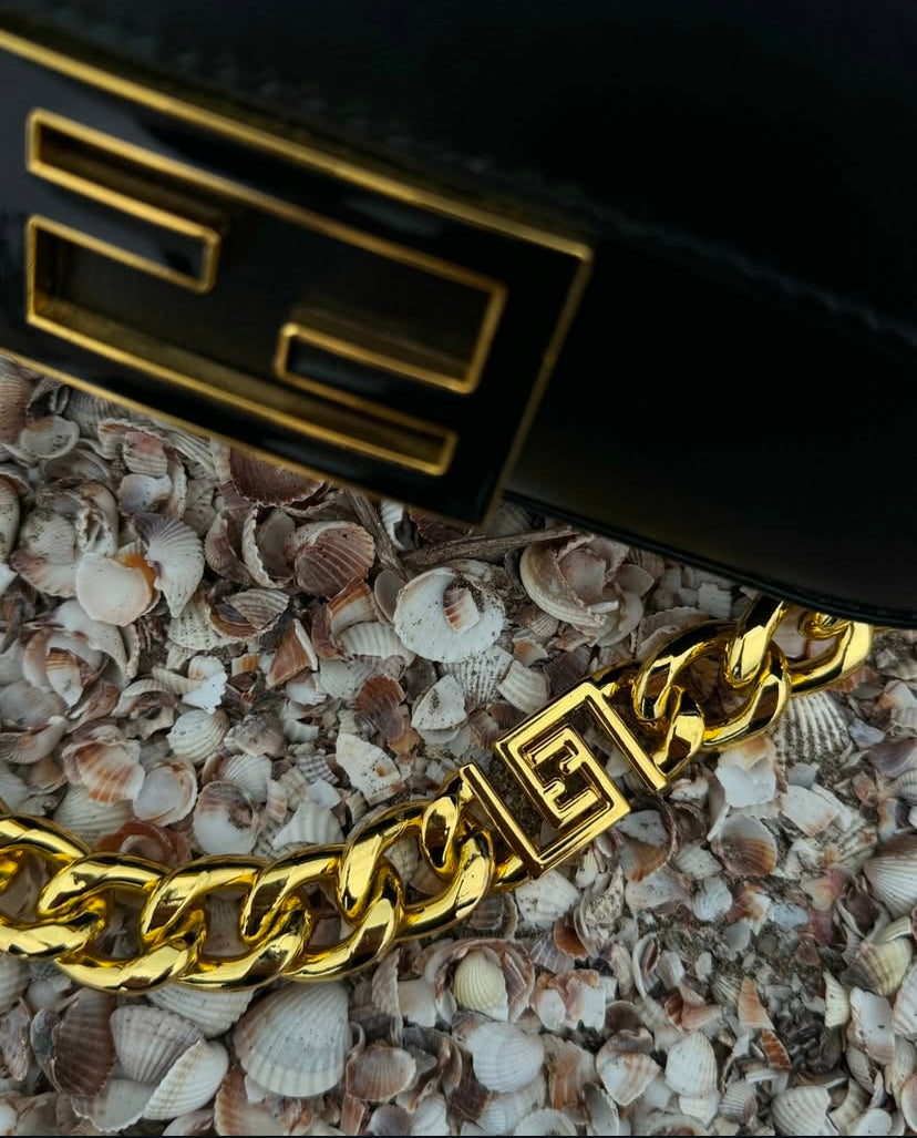 FENDI BAG ( small size)