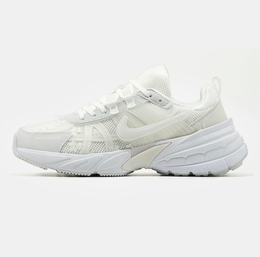 Nike V2K Run Summit White