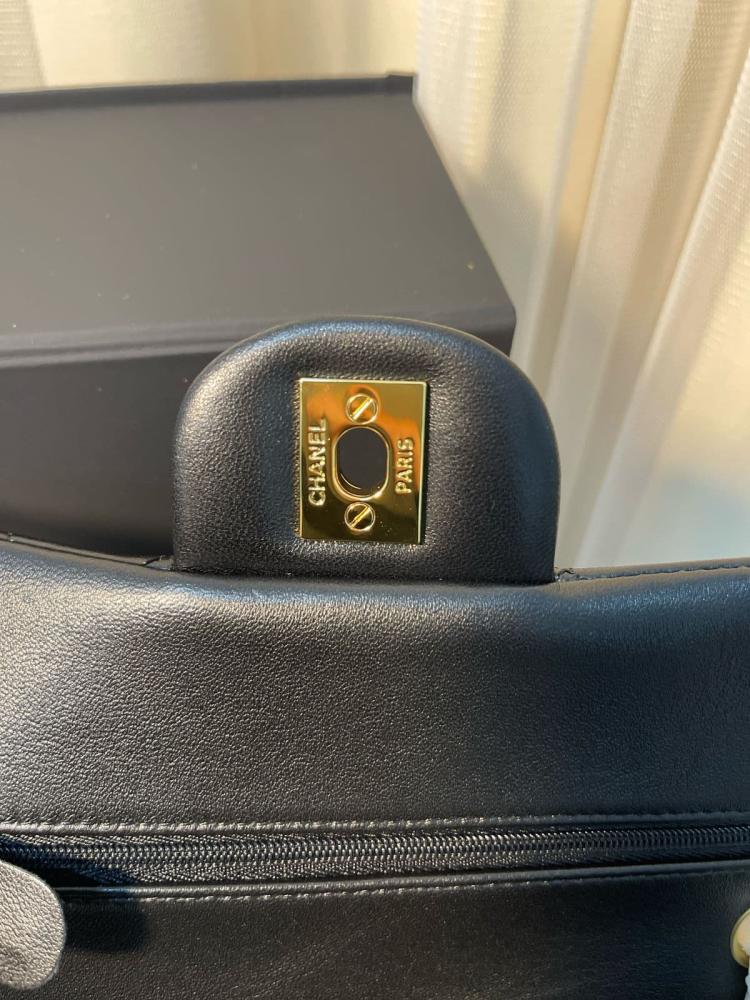 Chanel Classic Flap Bag – Medium