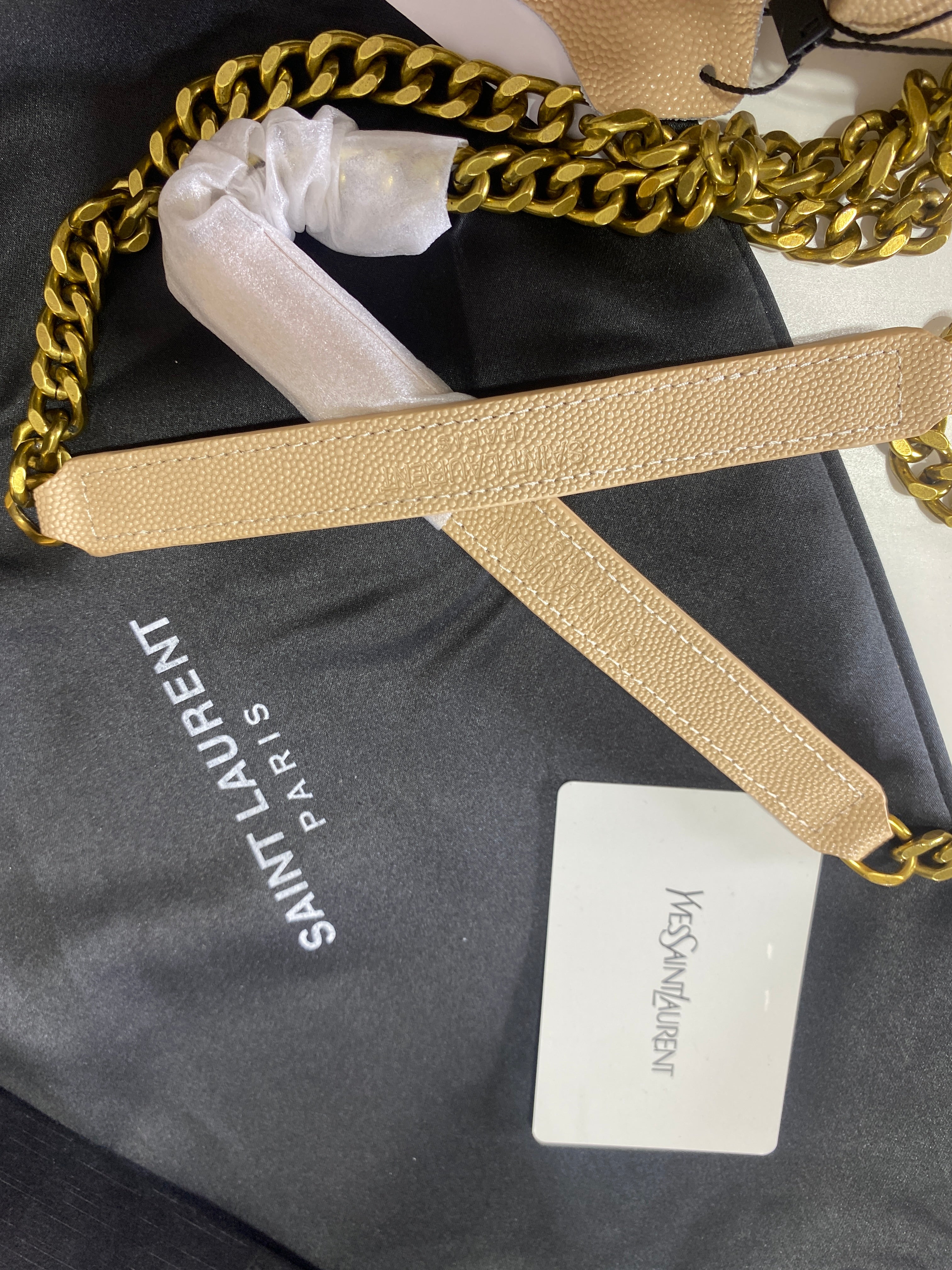 Saint Laurent Envelope leather