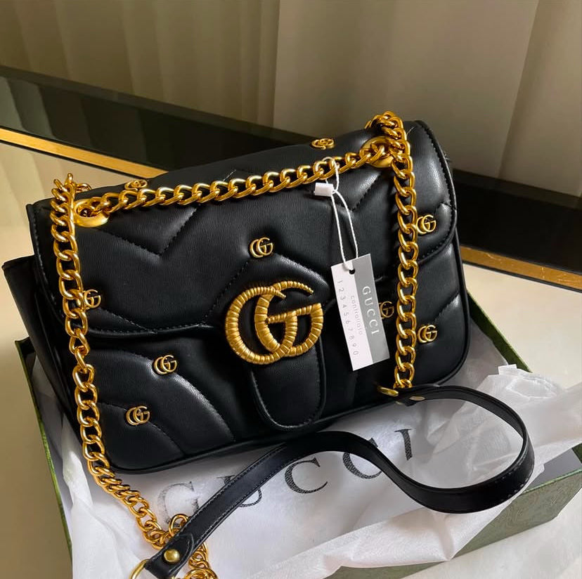 Gucci GG Marmont Shoulder Bag