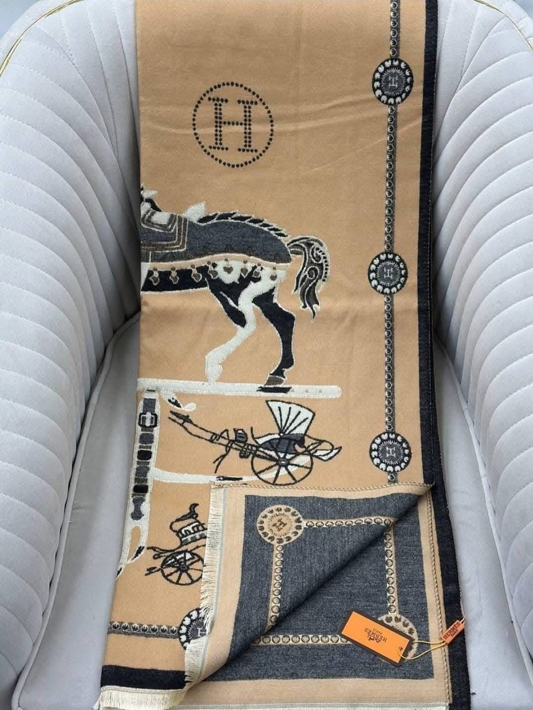 Hermès-Inspired Soft Shawl – Carriage Print