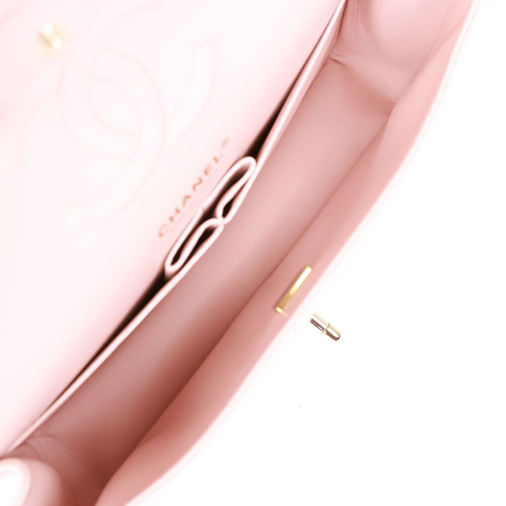 Chanel Classic Flap Bag – Medium