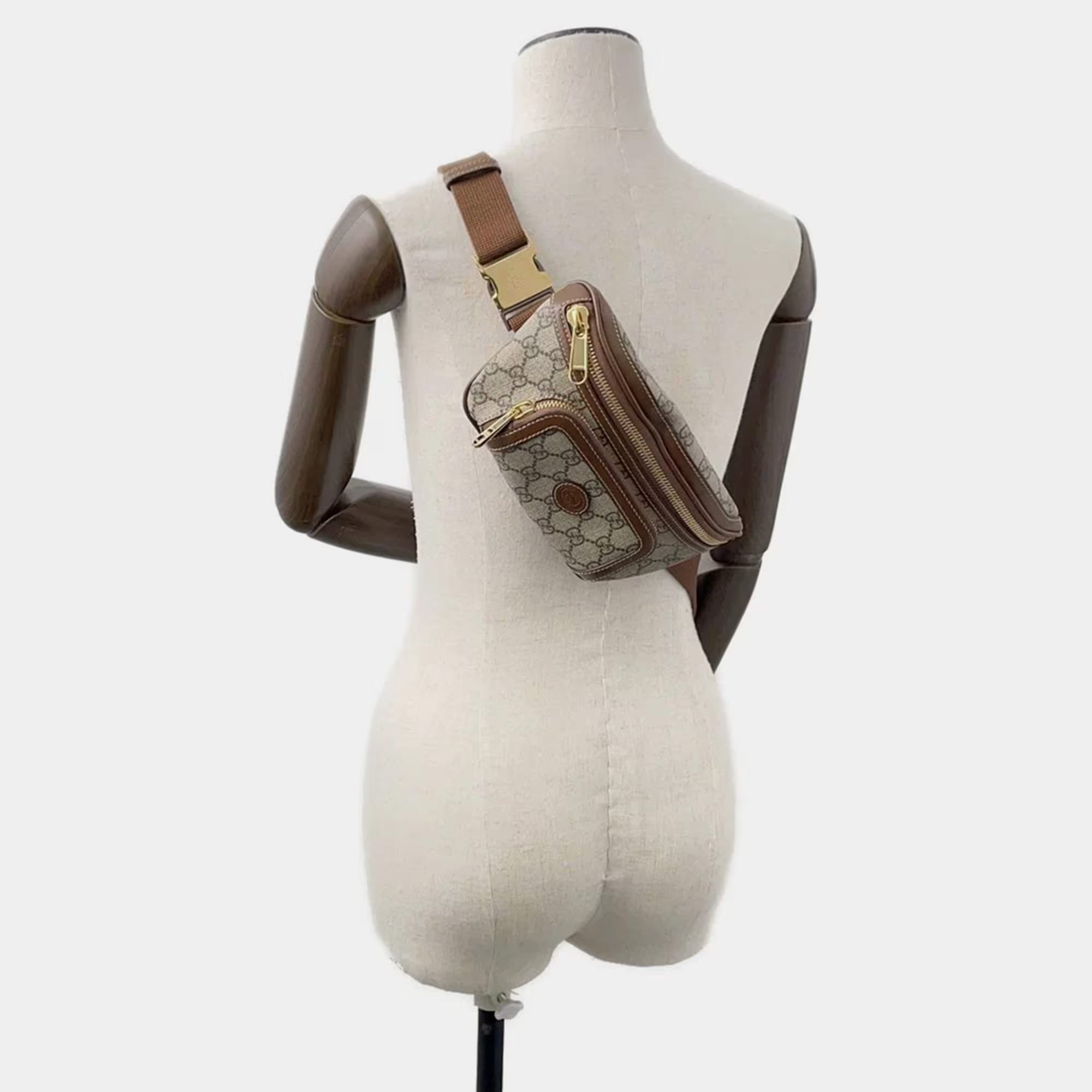 Gucci GG Supreme Belt Bag