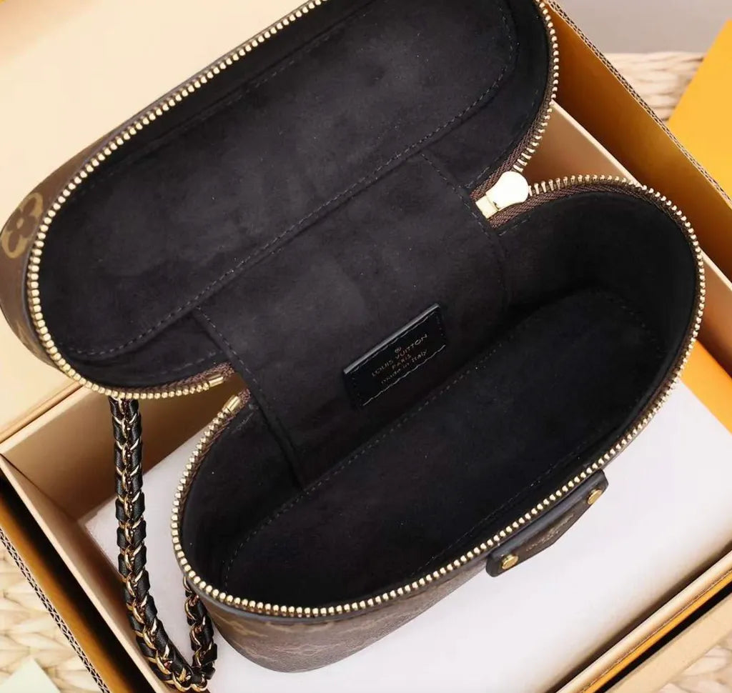 LV BAG Vanity Chain Pouch