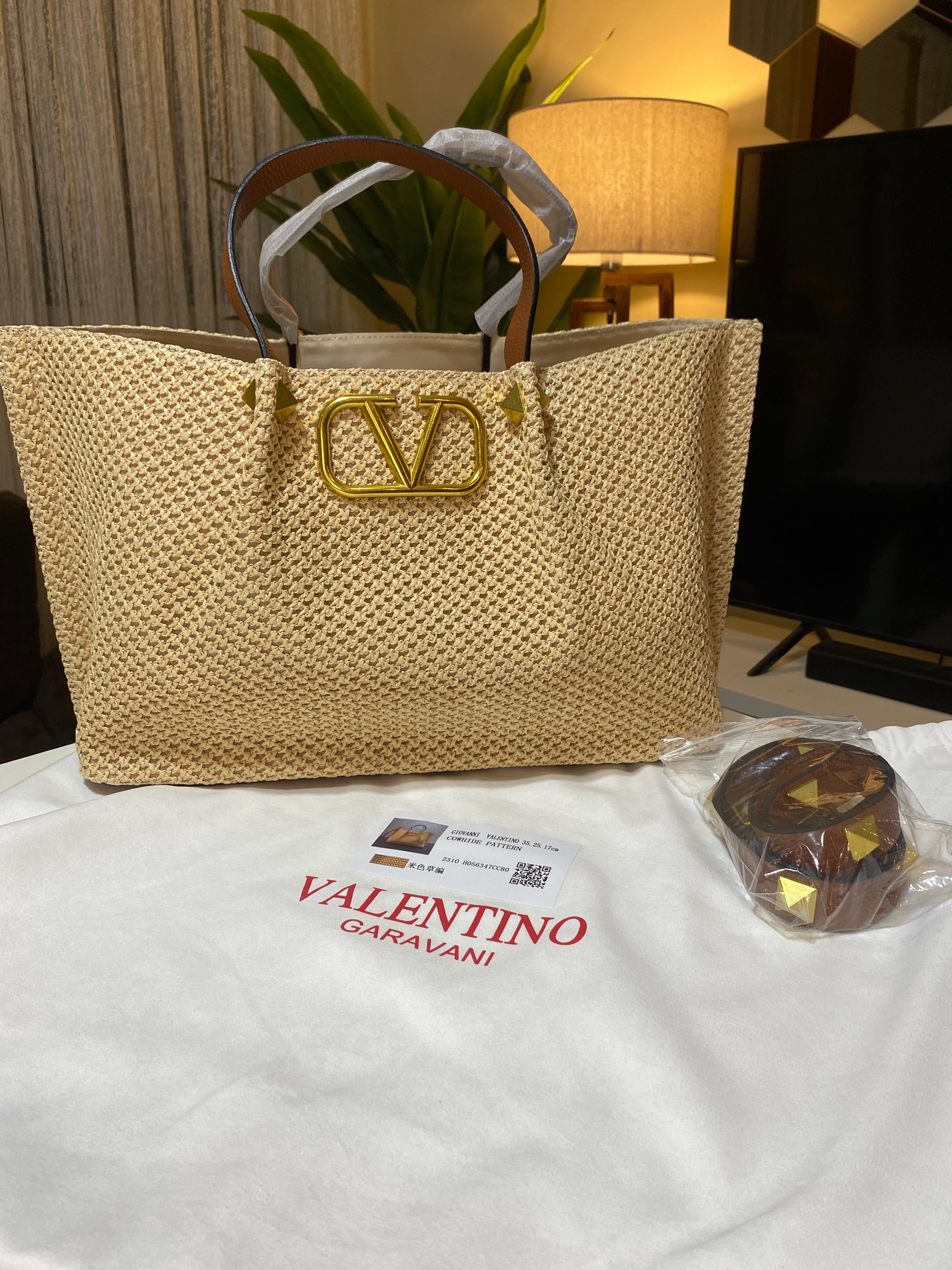 Medium Straw Tote Valentino Bag