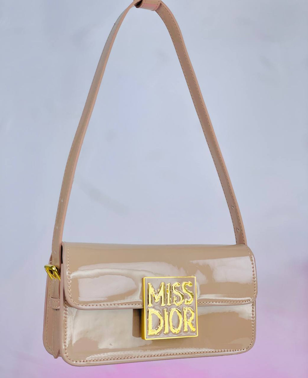MISS DIOR