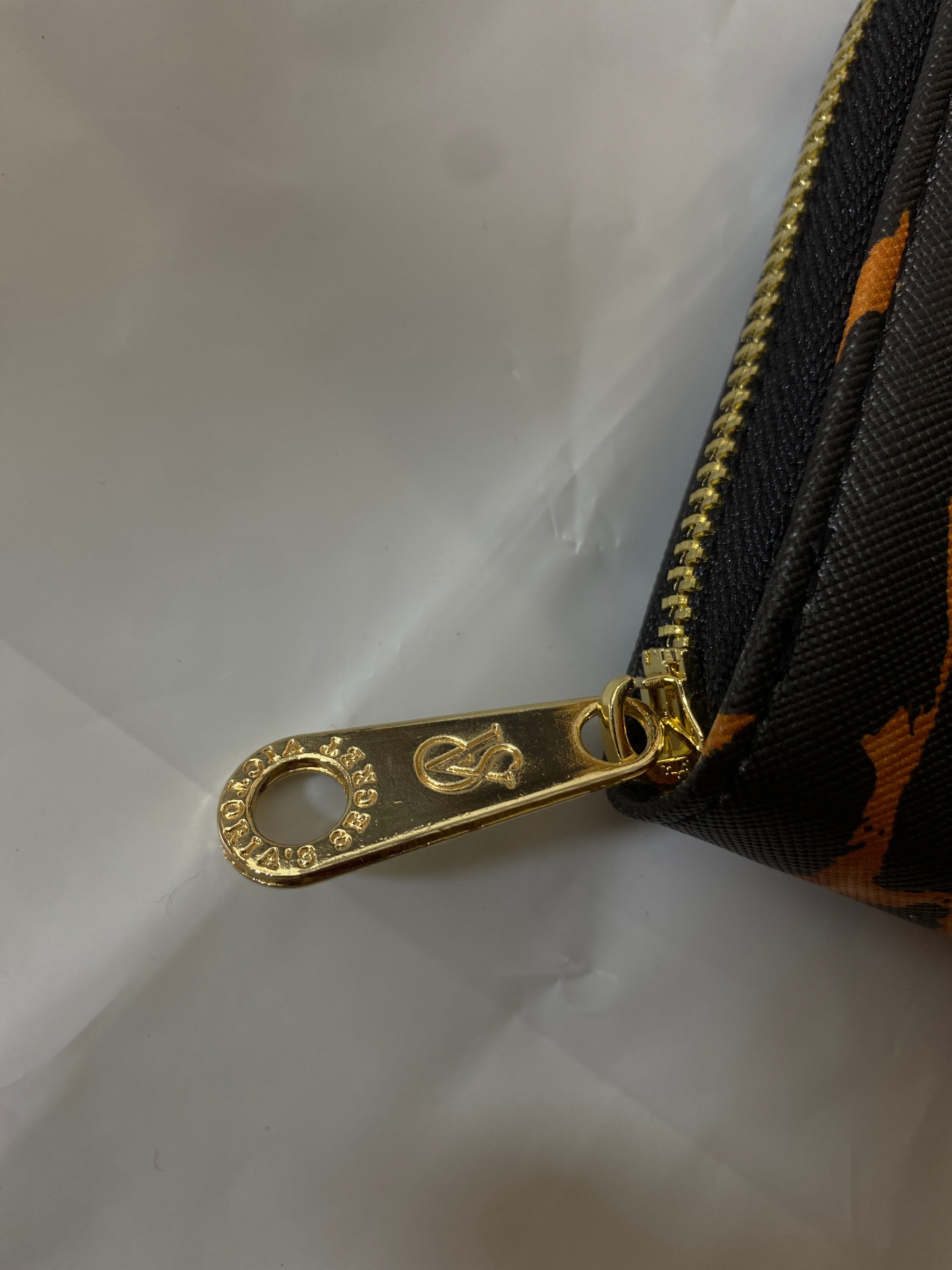 Victoria's Secret Wallet