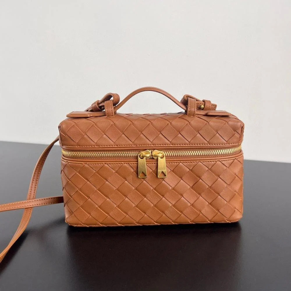 Bottega Veneta Bang Bang small Intrecciato leather vanity bag