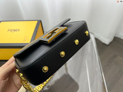 FENDI BAG ( small size)