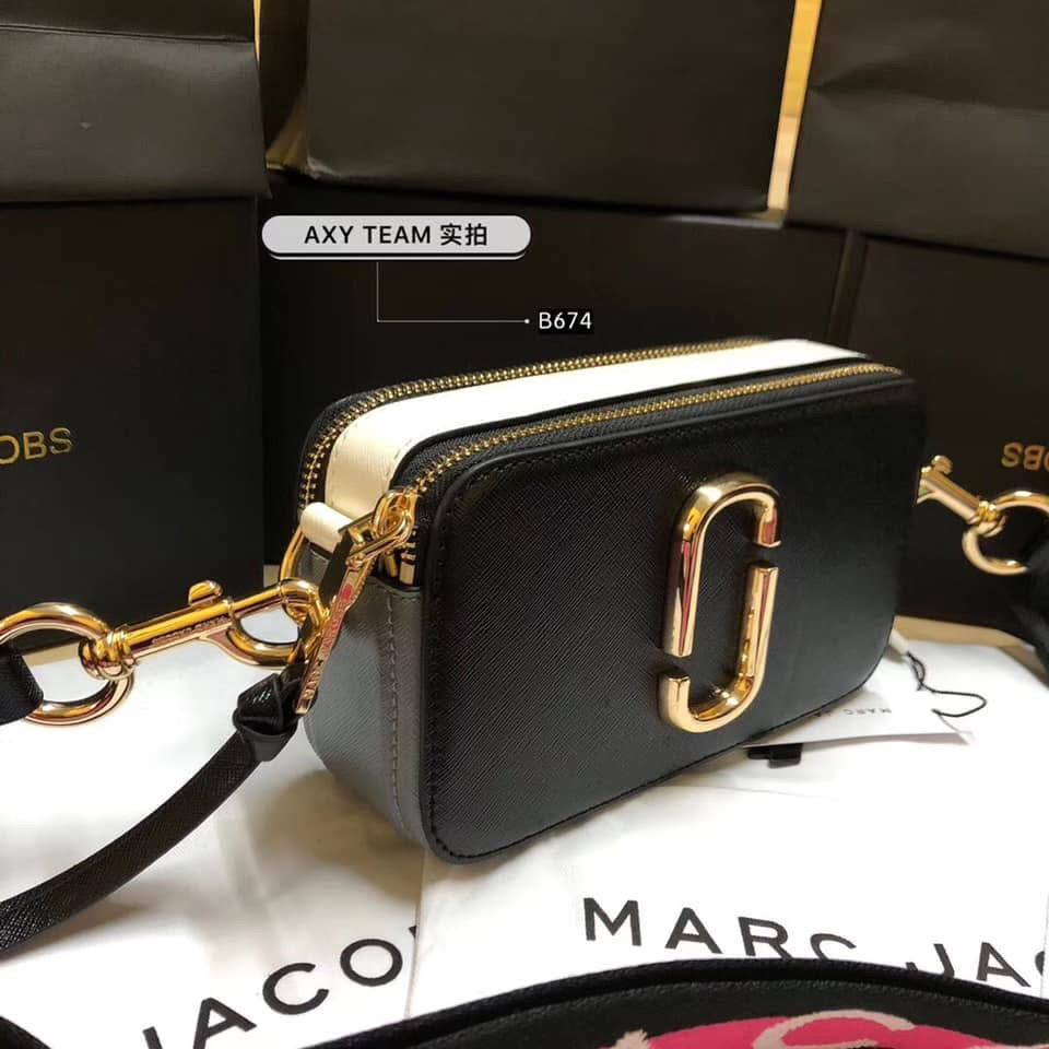 Marc Jacobs Snapshot Camera Bag