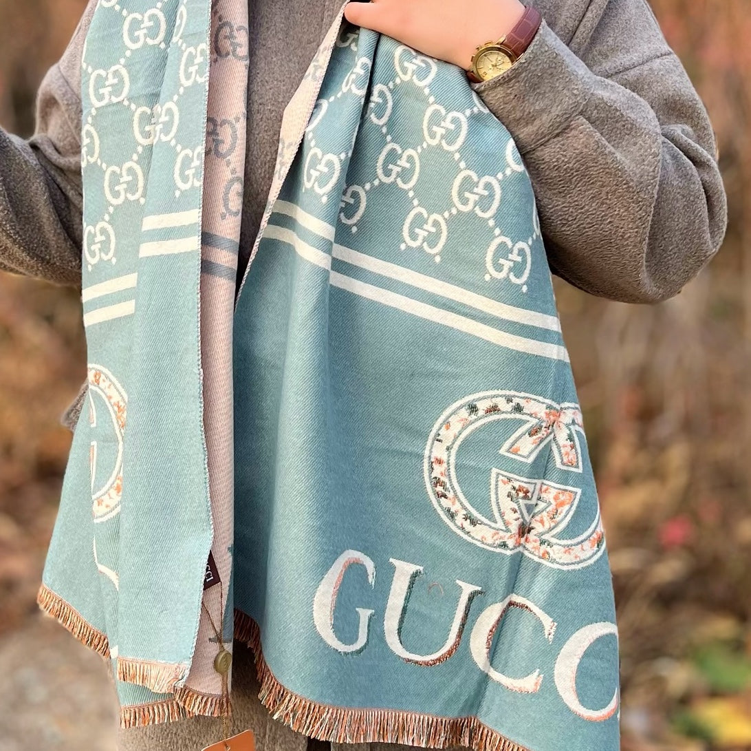 Gucci Luxe Reversible Shawl