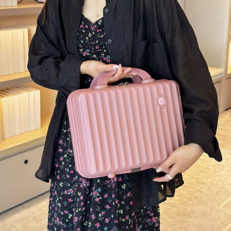 Travel Makeup & Cosmetic Case