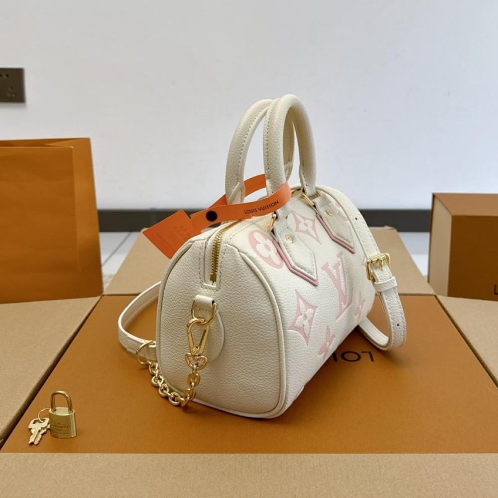 Louis Vuitton Nano Speedy Bandoulière