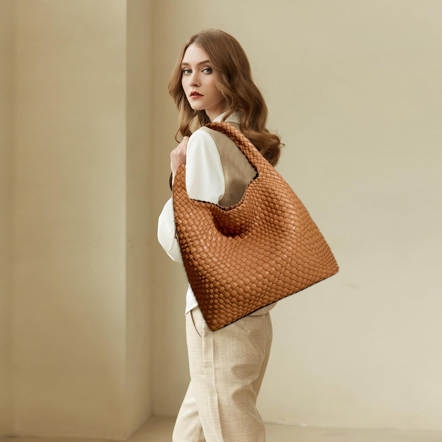 Bottega Veneta Jodie Hobo Bag
