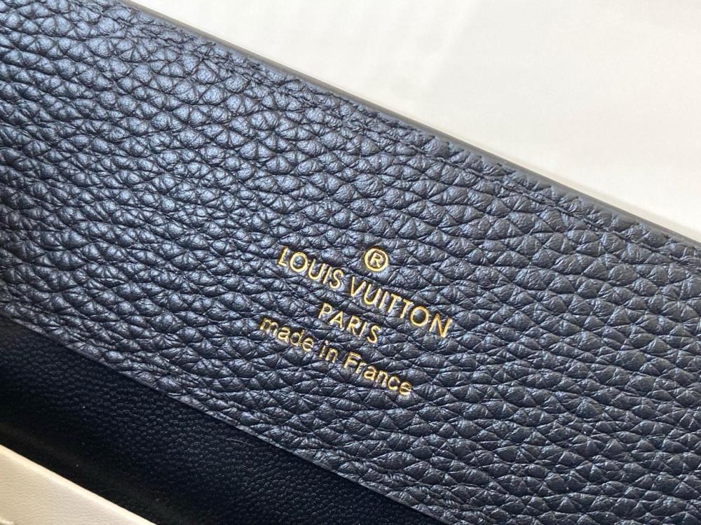 Louis Vuitton Capucines BB Bag