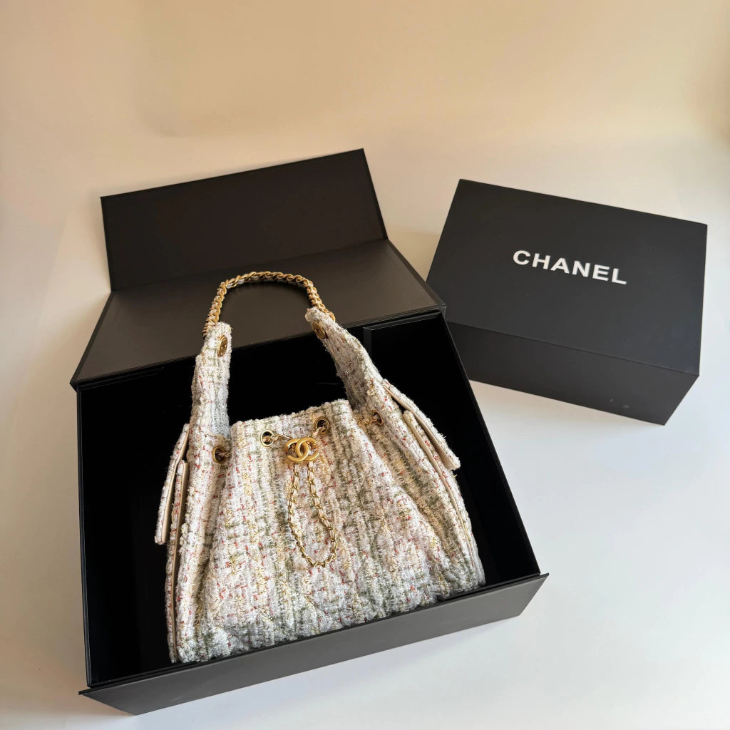 CHANEL 25 Tweed Hobo Bag