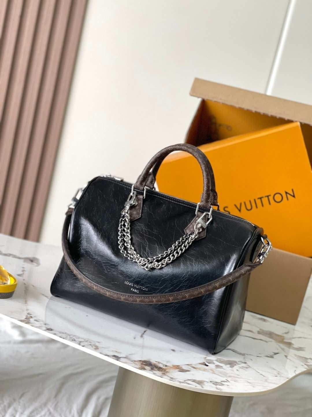 Louis Vuitton Chain Speedy Shoulder Bag