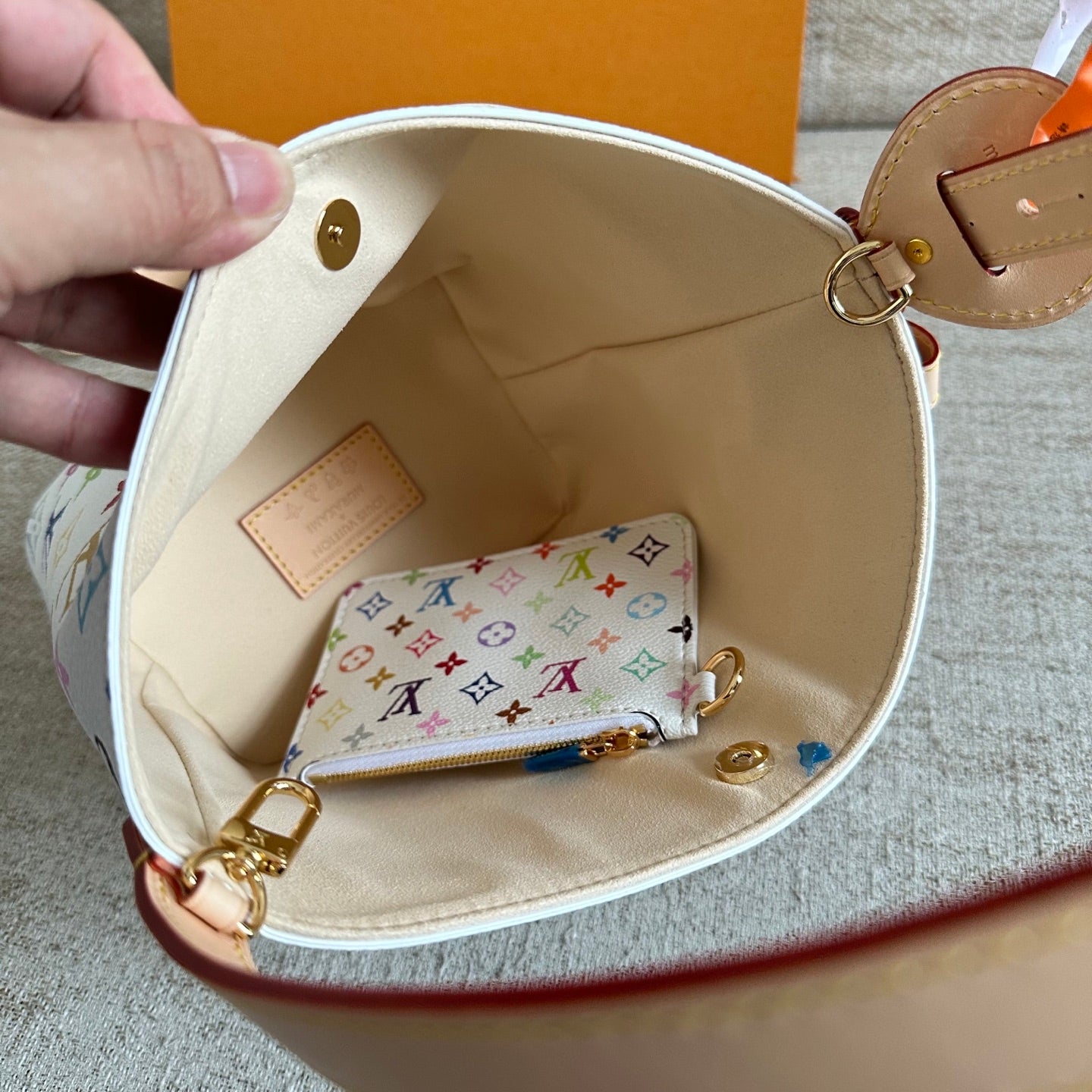 Louis Vuitton All BB