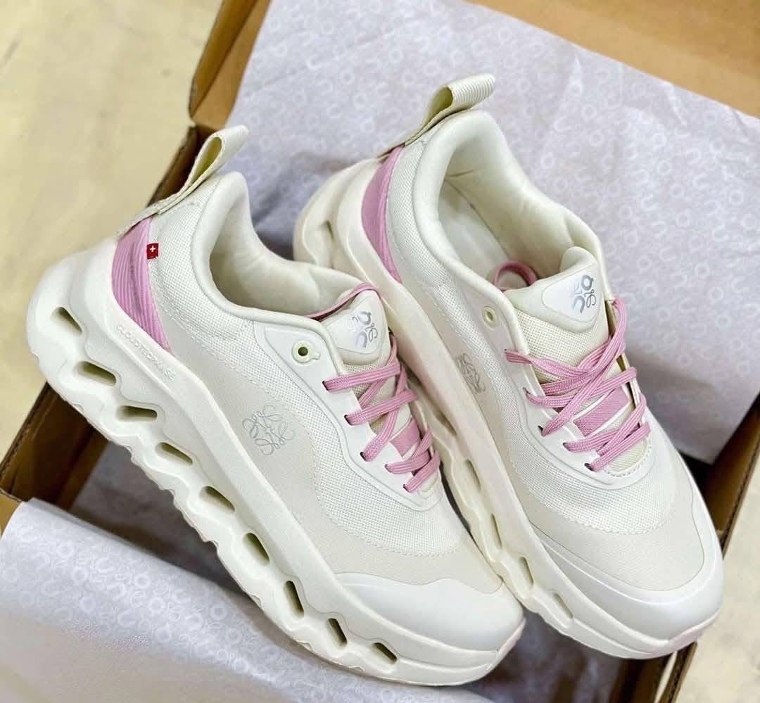Loewe x On Cloudtilt Sneaker