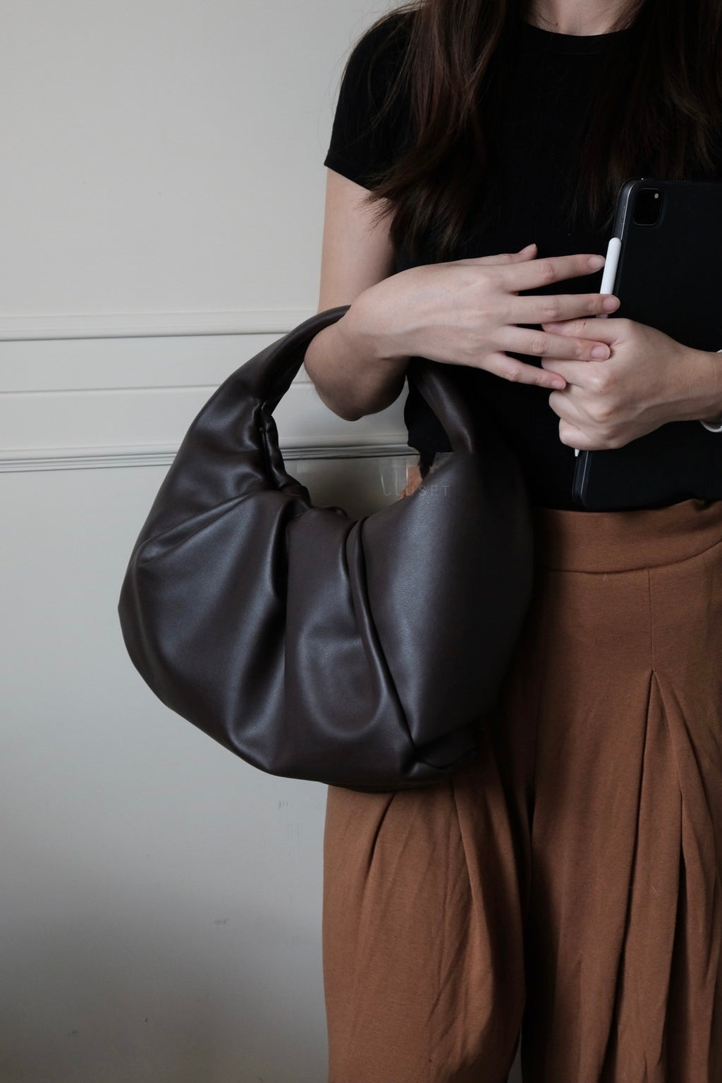 Bottega Veneta Oversized Soft Hobo Bag