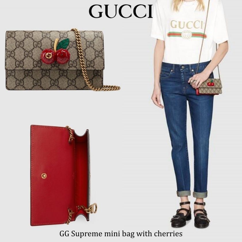 Gucci GG Supreme Cherry Chain Bag