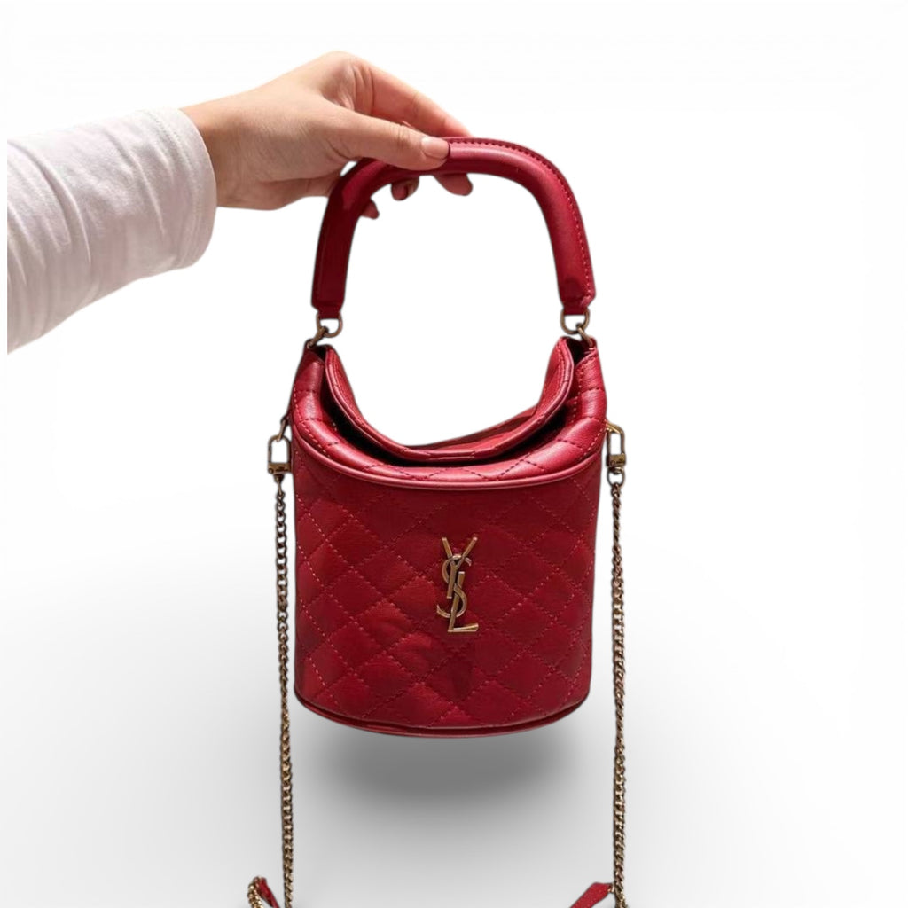 Saint Laurent Le 5 À 7 Bucket Bag