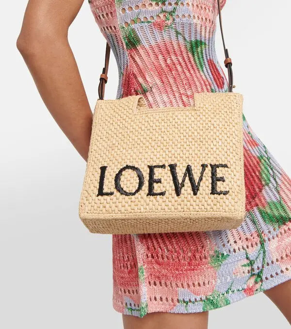 Loewe Standard A5 Tote in Raffia