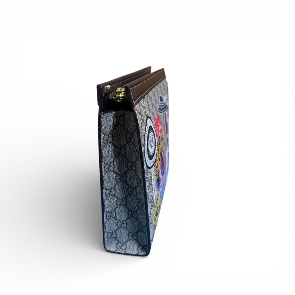 Gucci Courrier GG Supreme Pouch