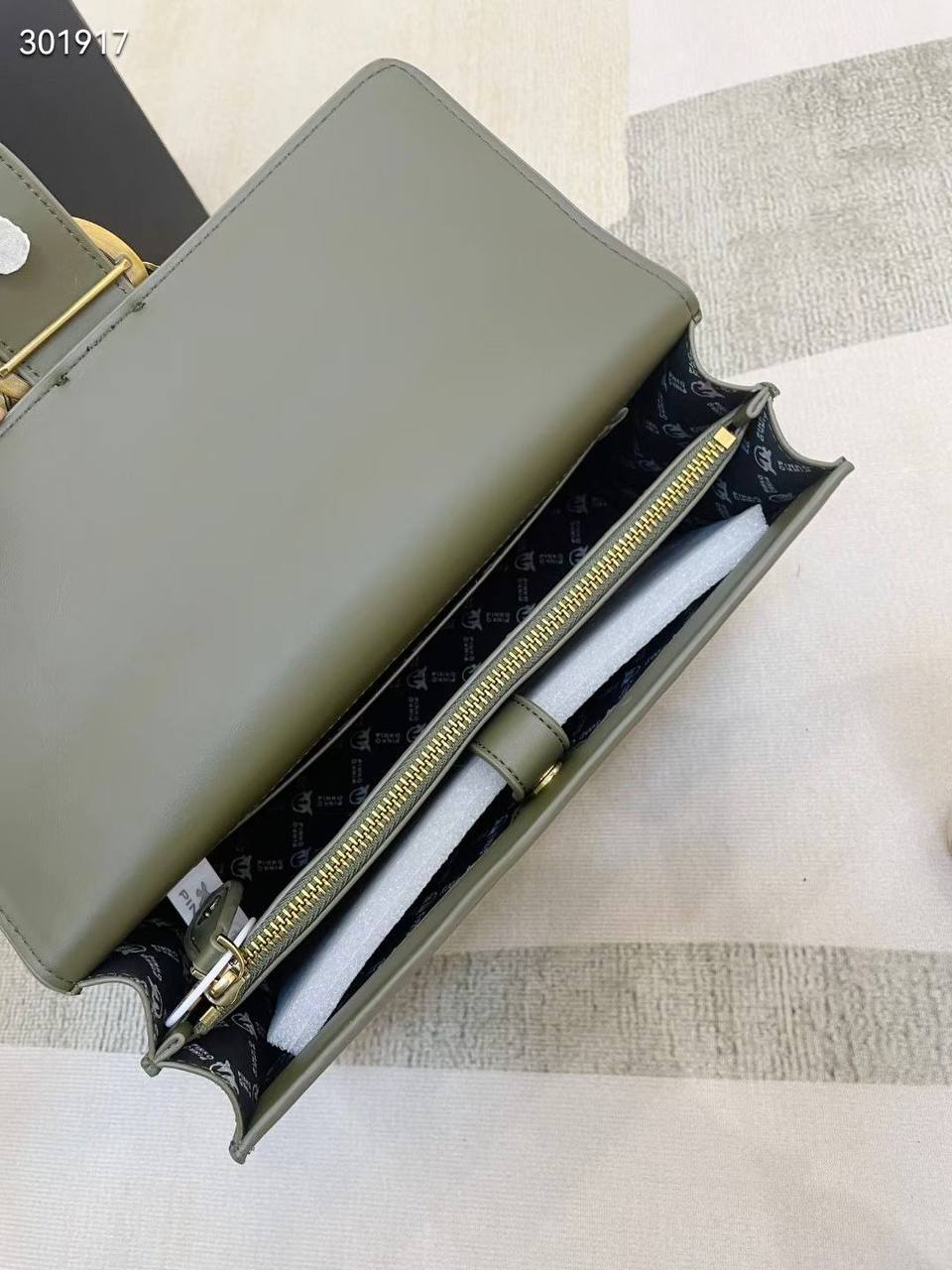 Pinko Love Classic Icon Bag