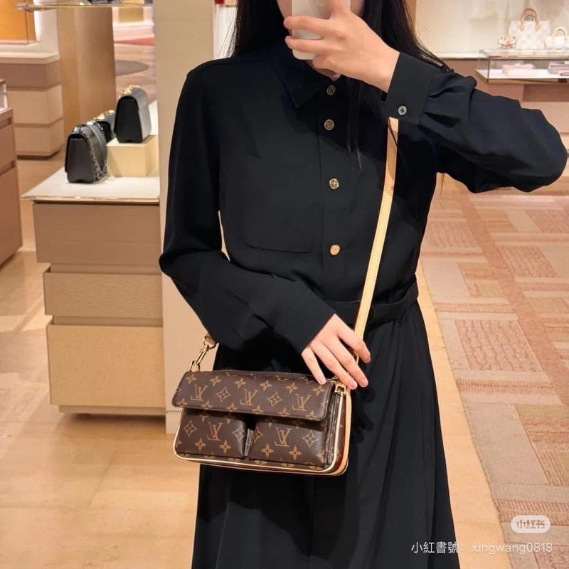 Louis Vuitton Monogram Multi Pochette Accessoires