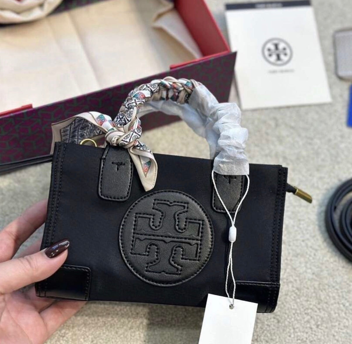 TORY BURCH Mini Ella Tote Bag 
Fit