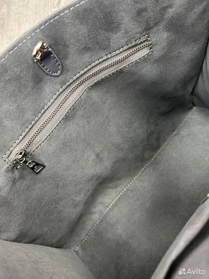 Louis Vuitton Onthego MM – Monogram Empreinte Denim