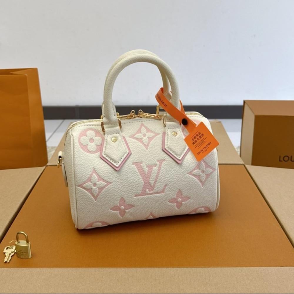 Louis Vuitton Nano Speedy Bandoulière