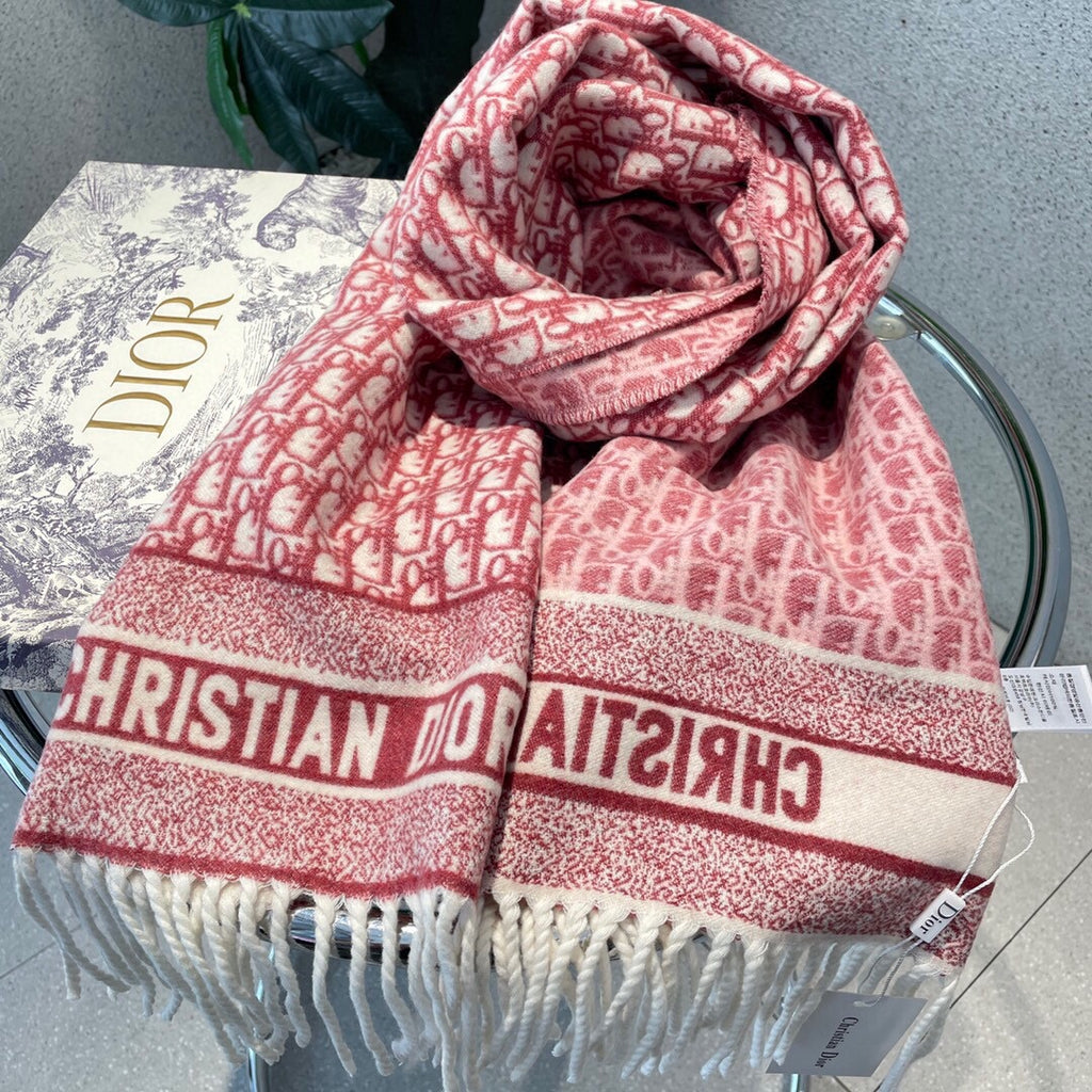 Dior Lightweight Wool Shoulder Shawl