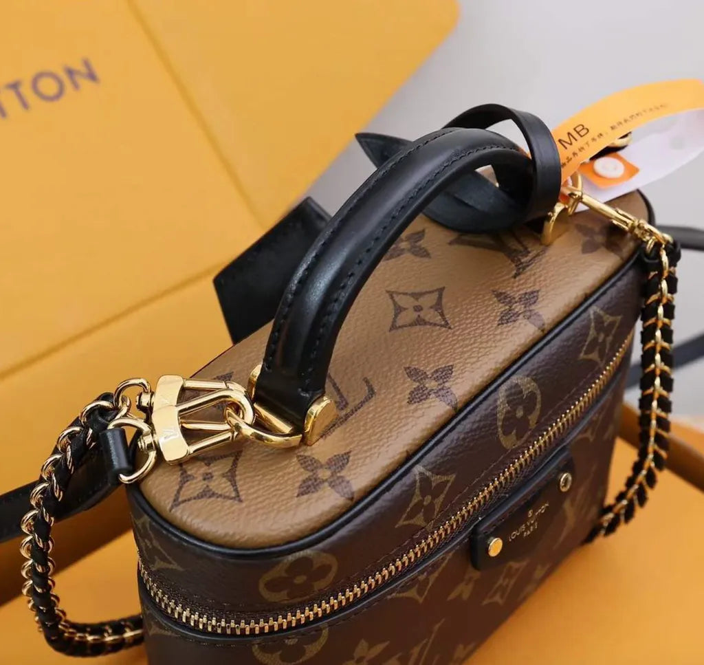 LV BAG Vanity Chain Pouch