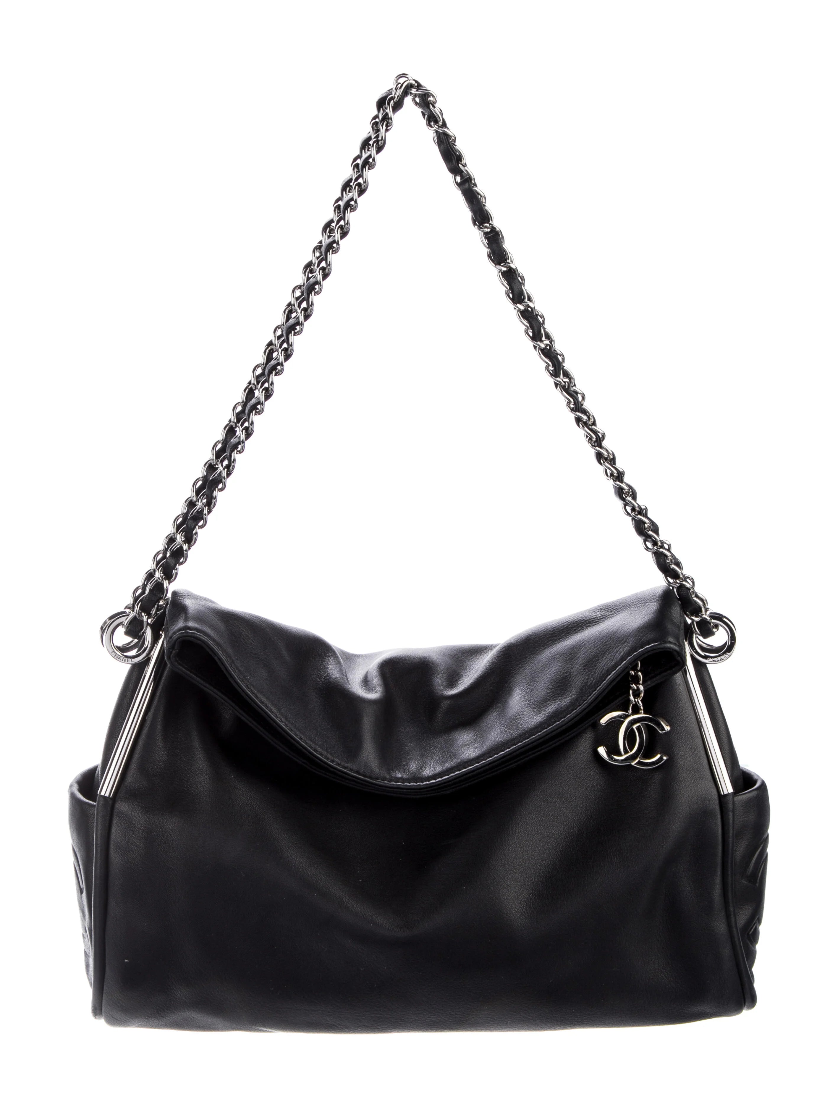 CHANEL 22 Small Hobo Bag – (Silver Hardware)