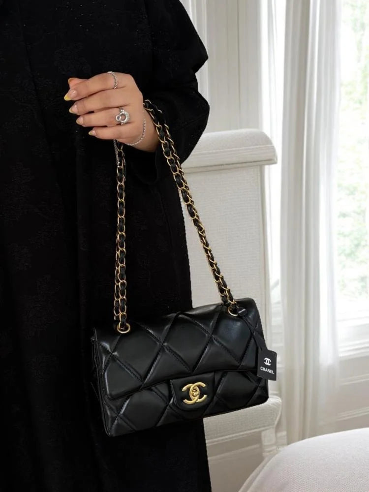 Chanel 19 Flap Bag - Smooth Edition