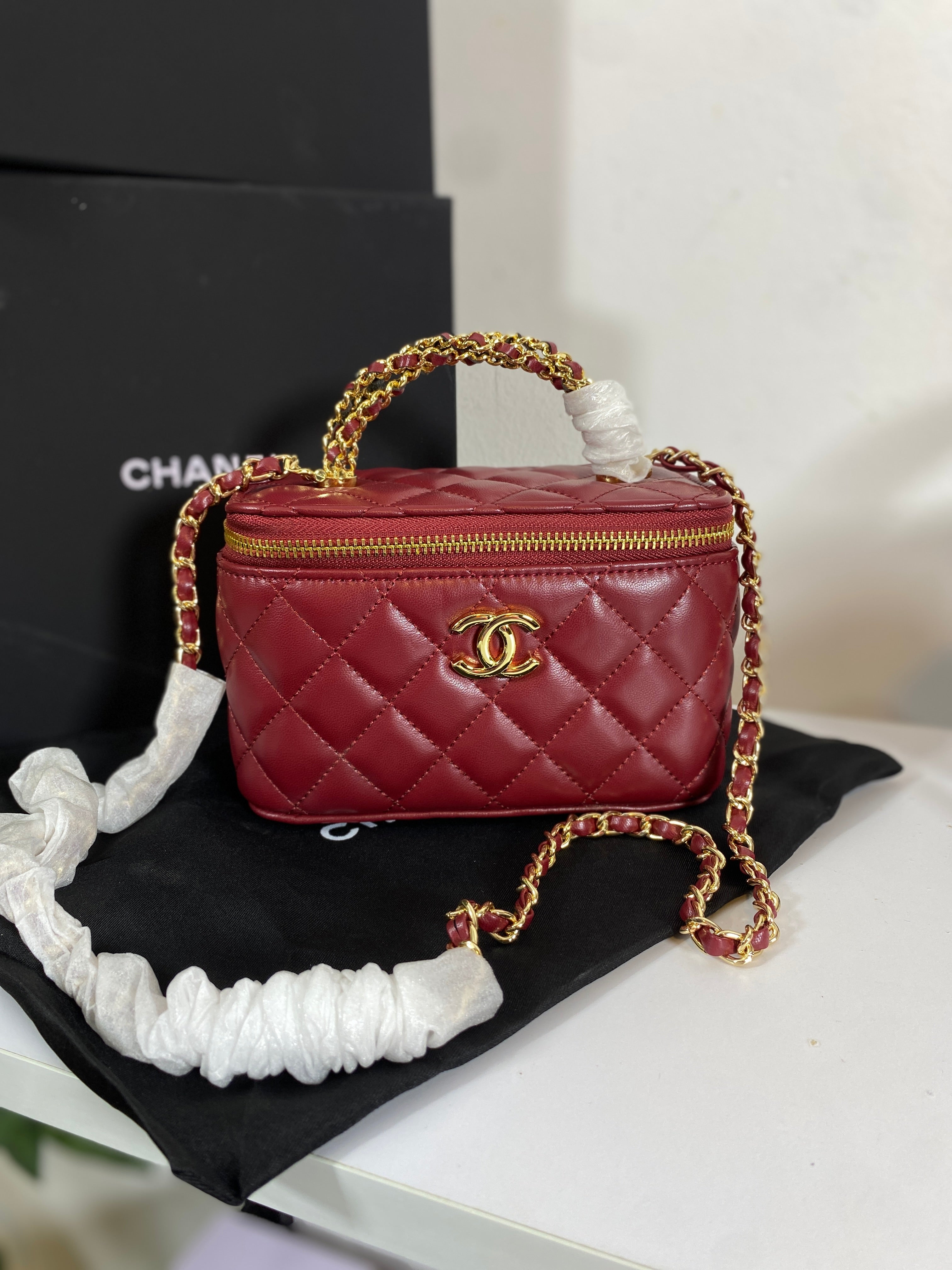 Chanel Black Calfskin Chain Vanity Bag