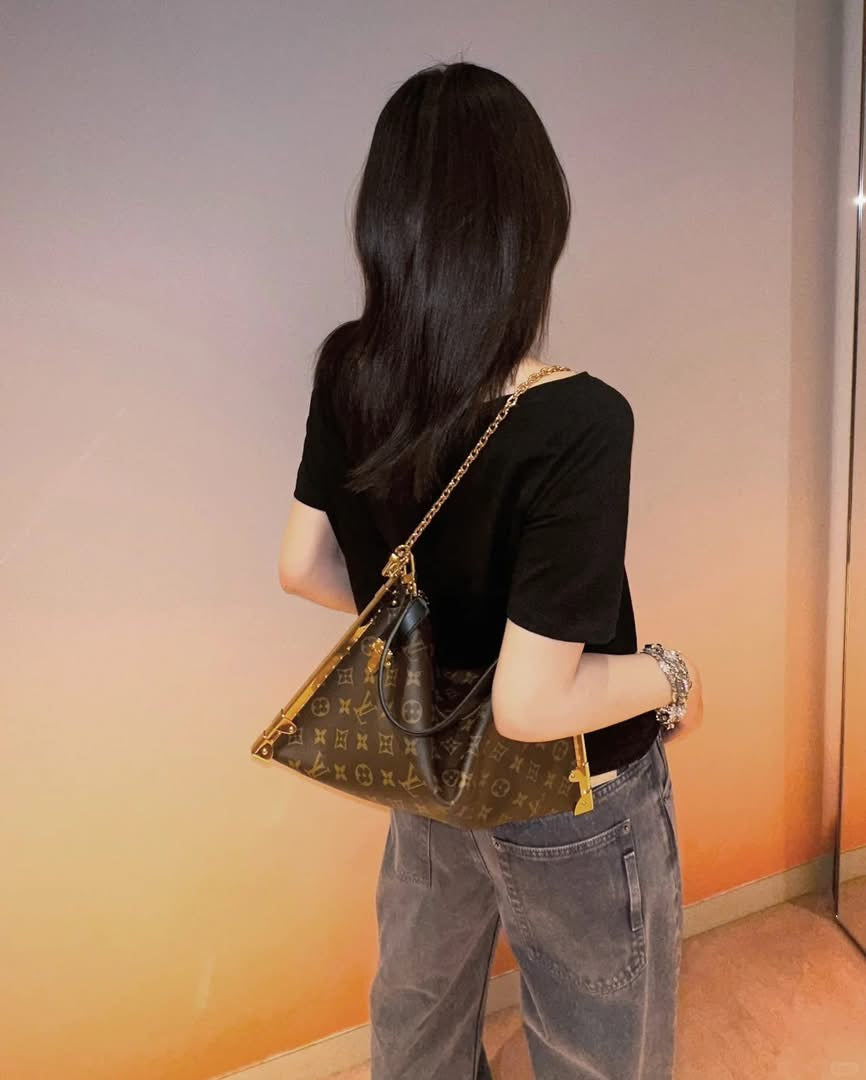 Louis Vuitton Lucky Trunk