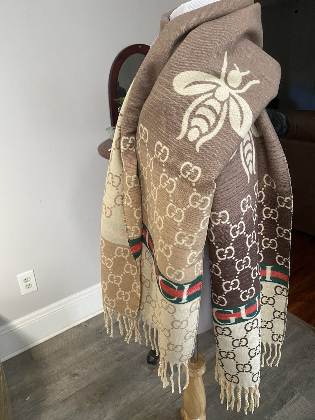 Gucci GG Bee Jacquard Double-Face Wool Scarf