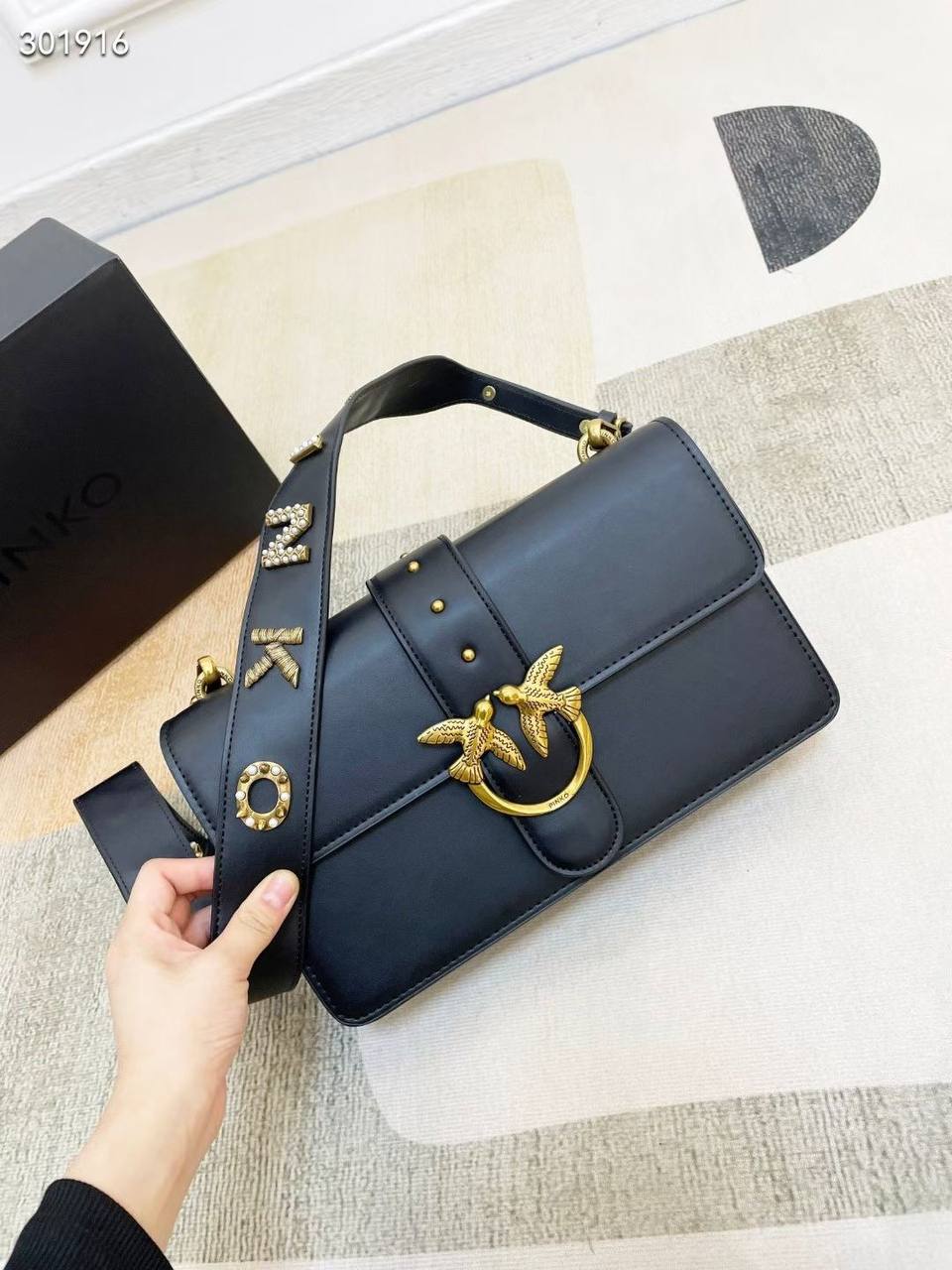 Pinko Love Classic Icon Bag