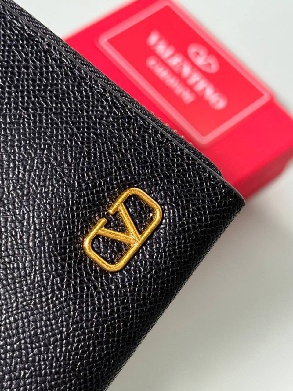 Valentino VLogo Zip-Around Wallet