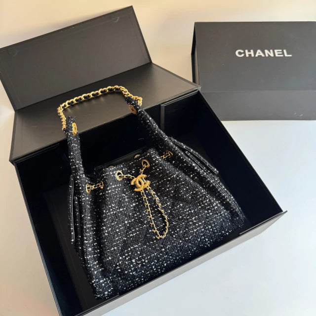 CHANEL 25 Tweed Hobo Bag