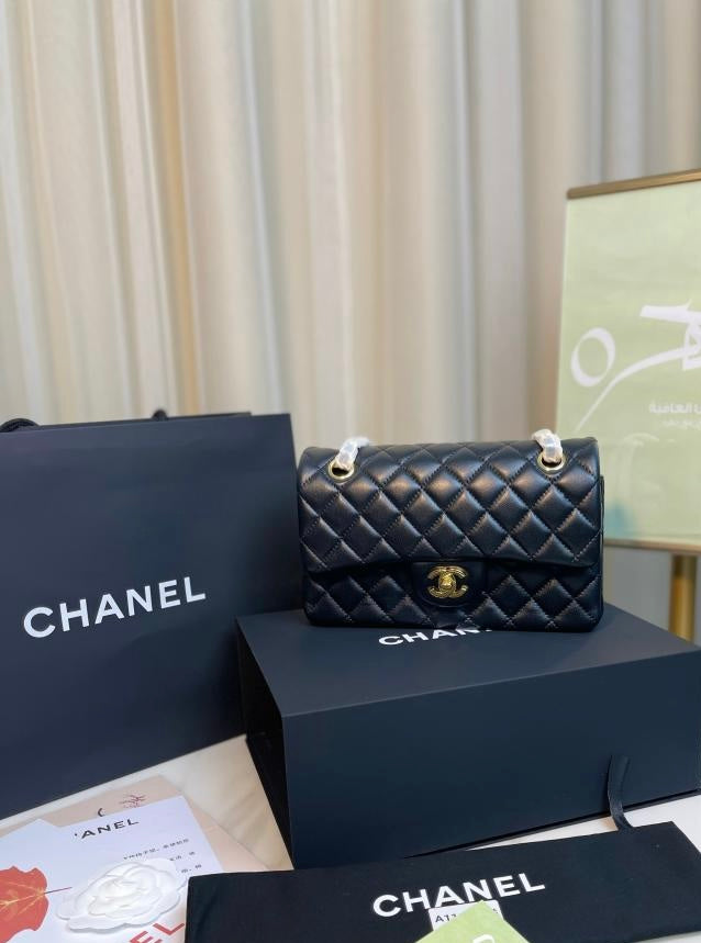 Chanel Classic Flap Bag – Medium