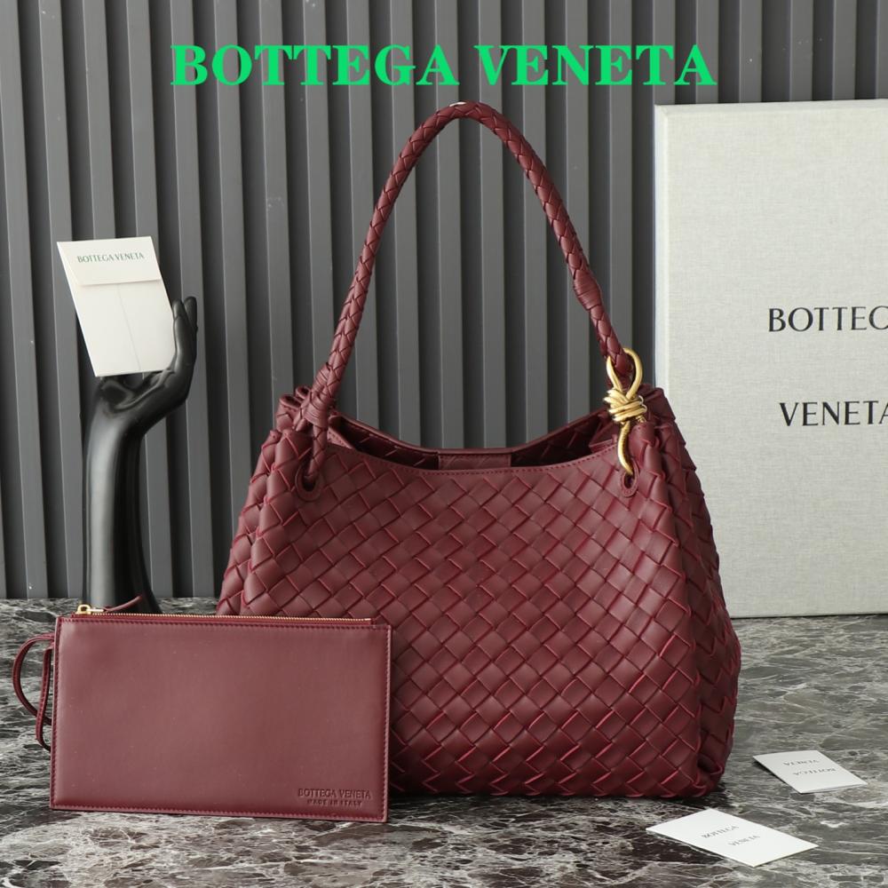 Bottega Veneta Intrecciato Shoulder Bag
