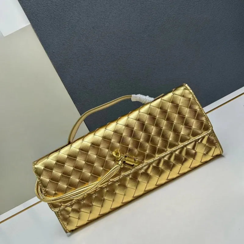 BOTTEGA VENETA Andiamo Clutch
