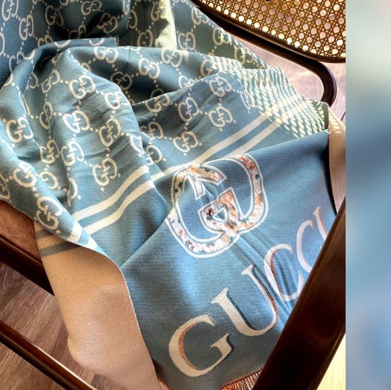 Gucci Luxe Reversible Shawl