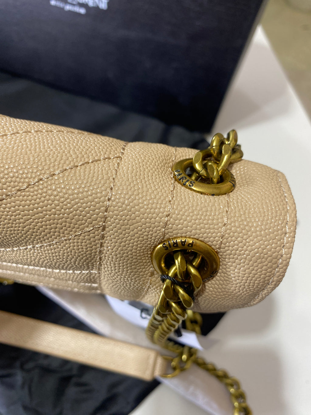 Saint Laurent Envelope leather