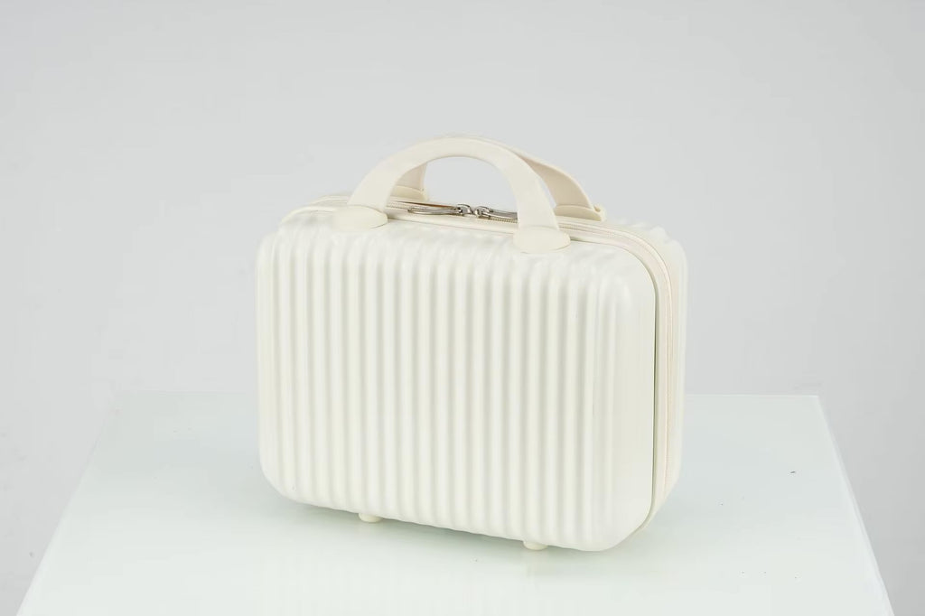Travel Makeup & Cosmetic Case